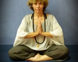 Adauro Yoga 2